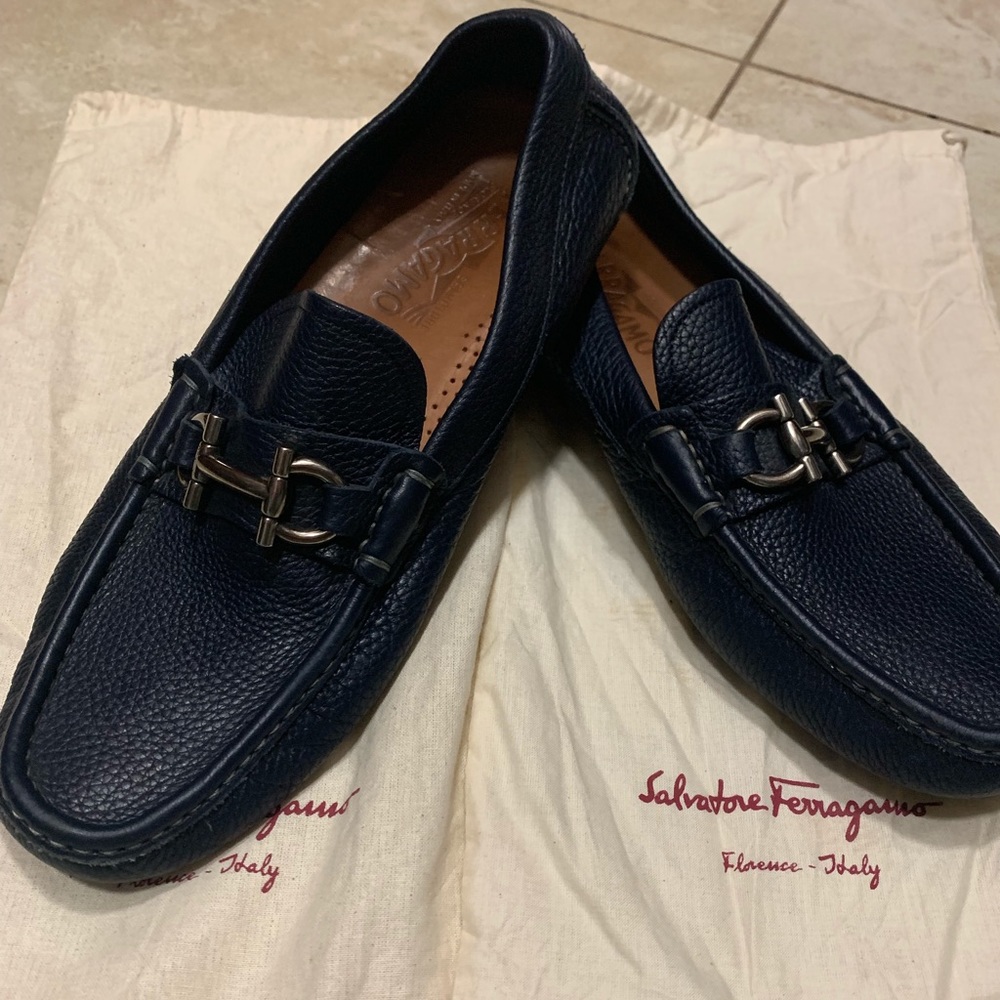 Mocassin shoes